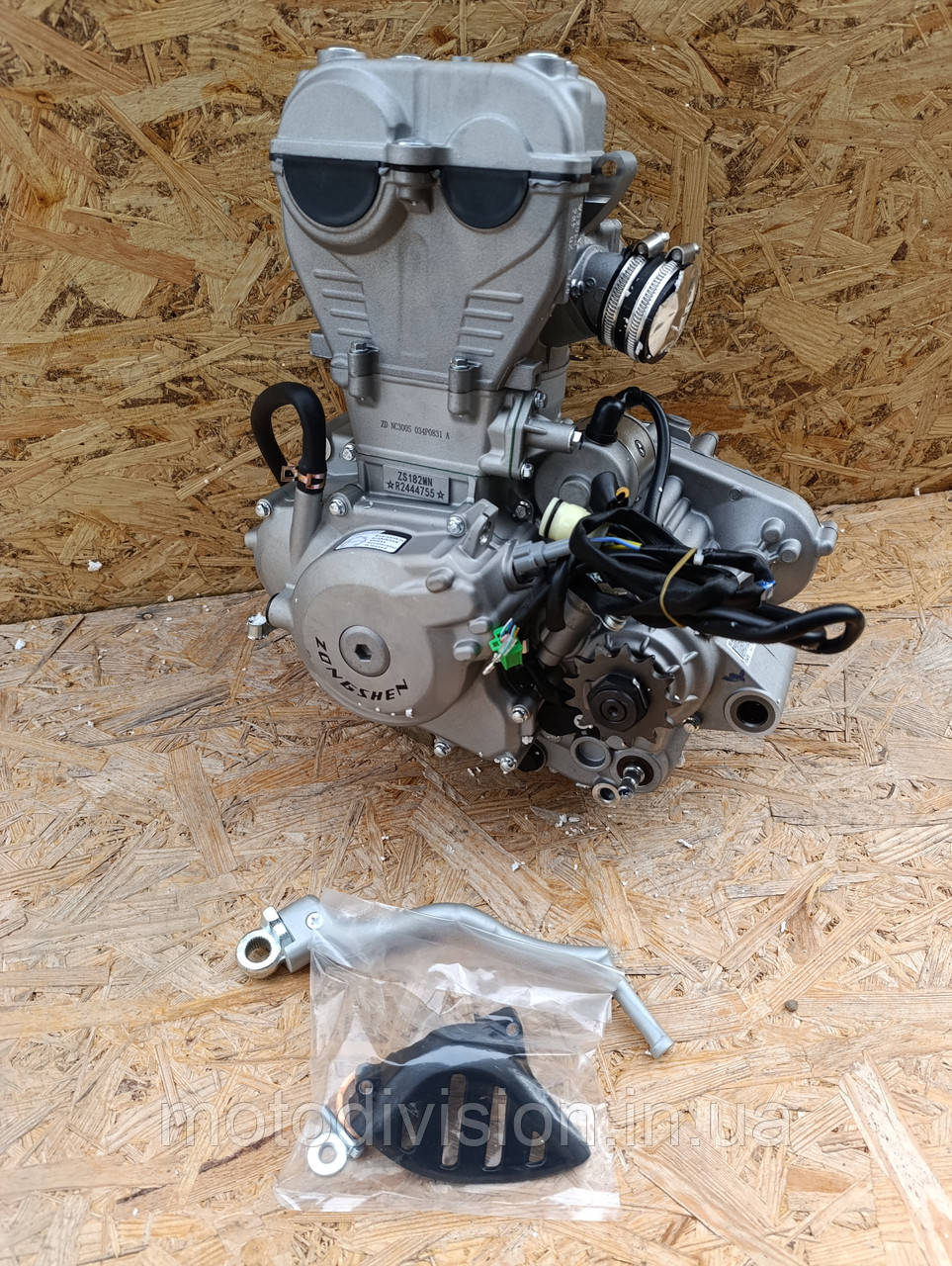 Двигун Zongshen NC300S 182MN 300cc 4 клапана, 2 розпредвала - Зображення 6